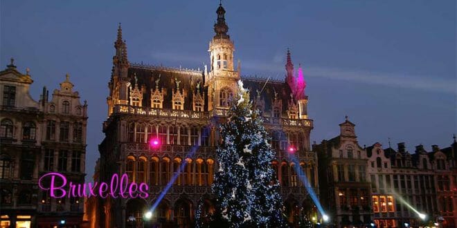 Bruxelles: la Grand Place addobbata per il Natale