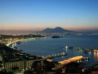 Napoli e il Vesuvio si preparano al capodanno