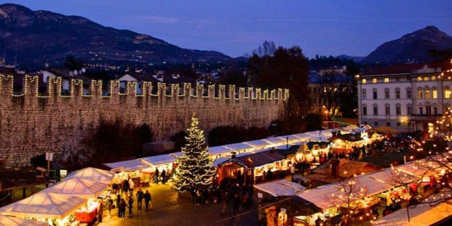 Foto Mercatini Di Natale.Mercatini Di Natale Trento I Consigli Utili Per La Visita 2021