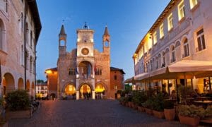 Capodanno a Pordenone, la loggia municipale