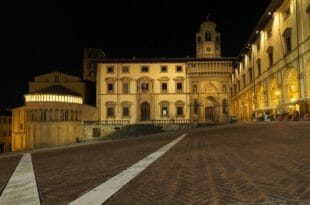 Capodanno a Arezzo, la piazza