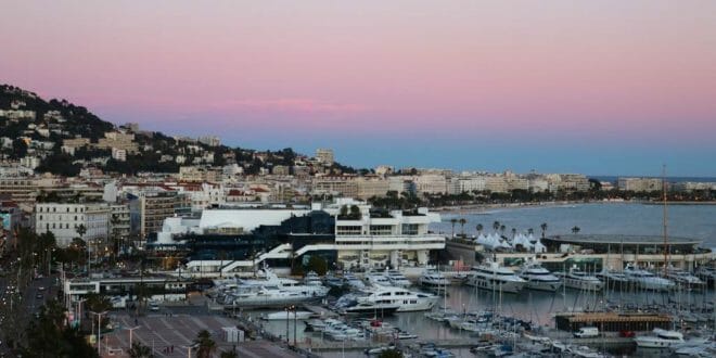 Capodanno a Cannes, il lungomare.